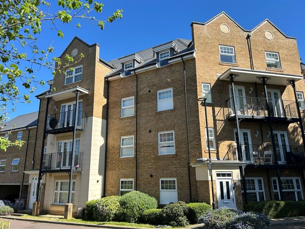Property photo 1 of 6