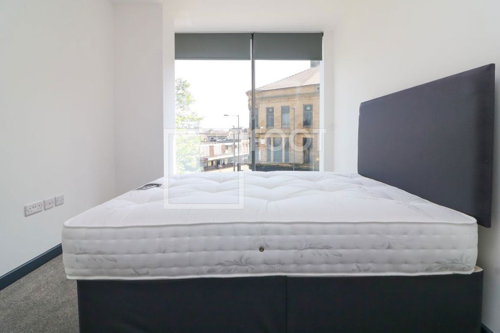 Property photo 3 of 48