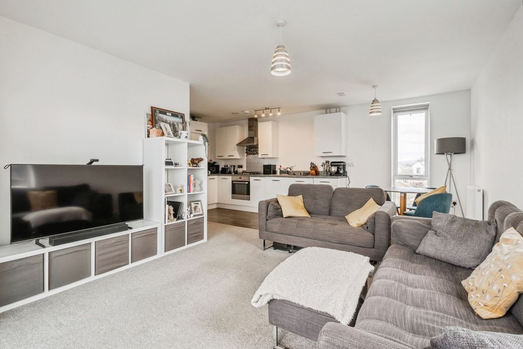 Property photo 2 of 19 Pbox-Img.Jpg