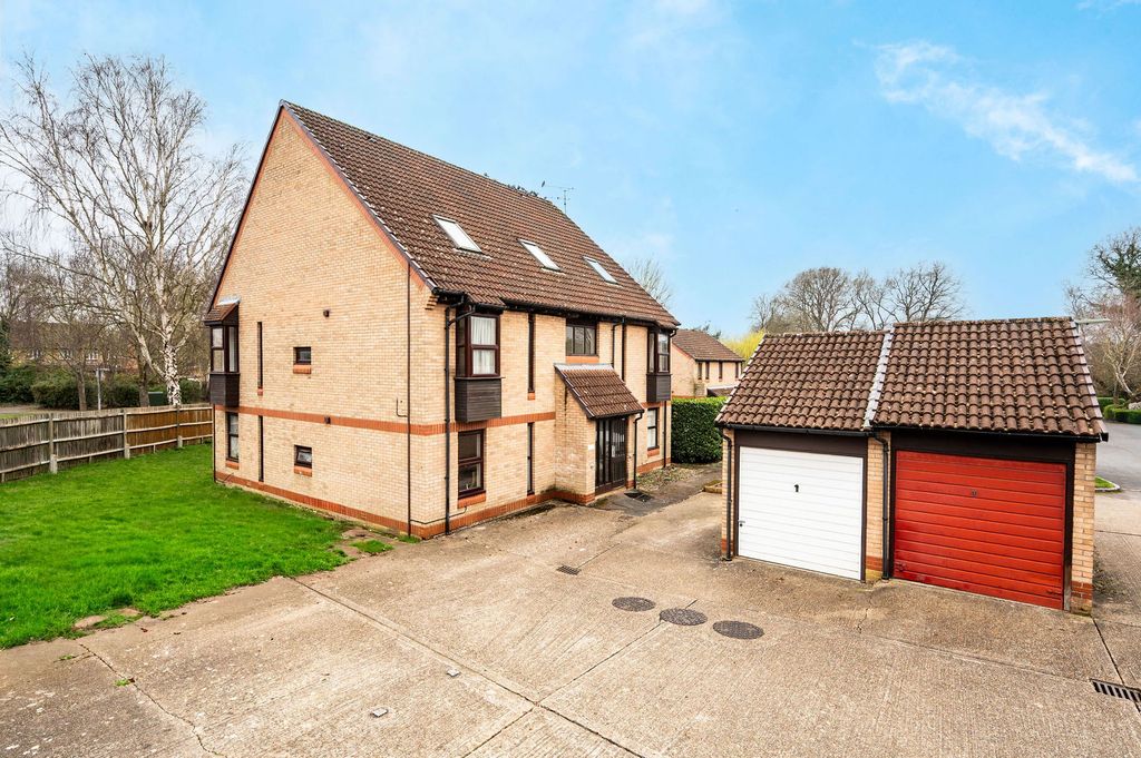 Property photo 1 of 9