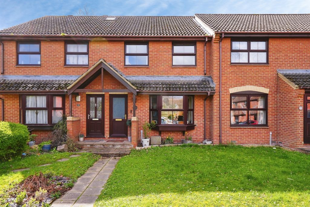 Property photo 1 of 12