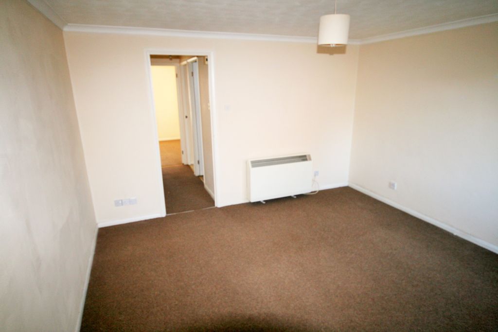 Property photo 2 of 8 Gallery