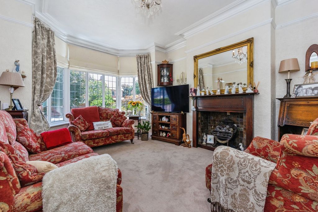 Property photo 3 of 23 Pbox-Img.Jpg