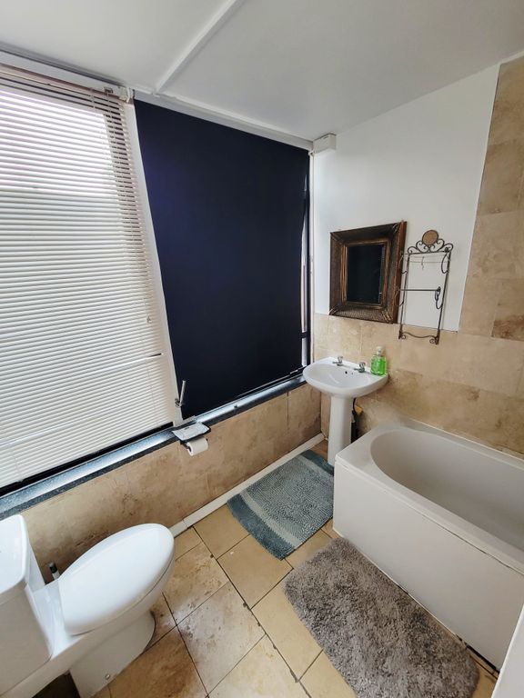 Property photo 2 of 2 Bathroom