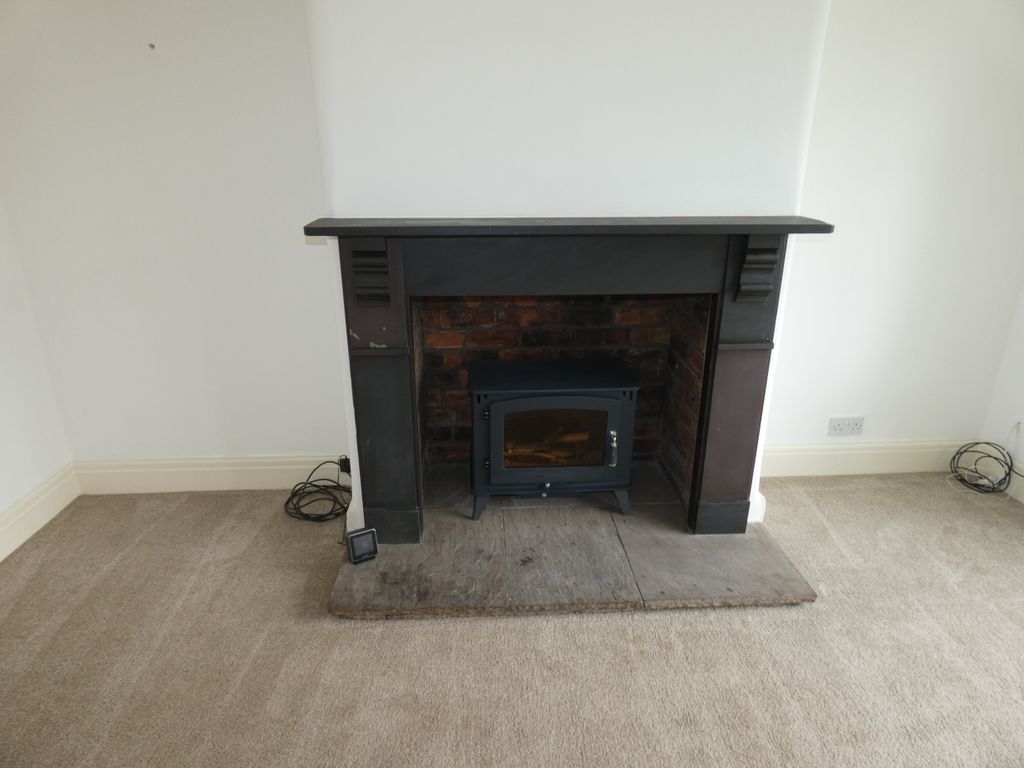 Property photo 3 of 10 Fire Place