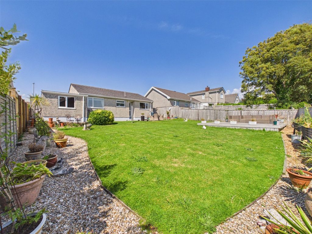 Property photo 2 of 13 Picture No. 03