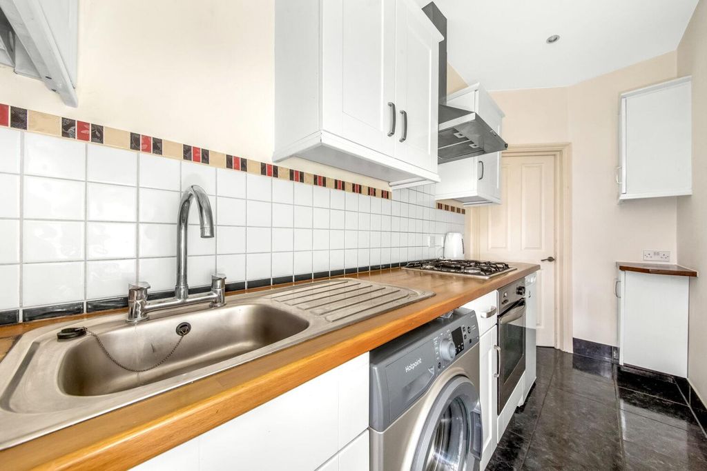 Property photo 2 of 9 3.Jpg