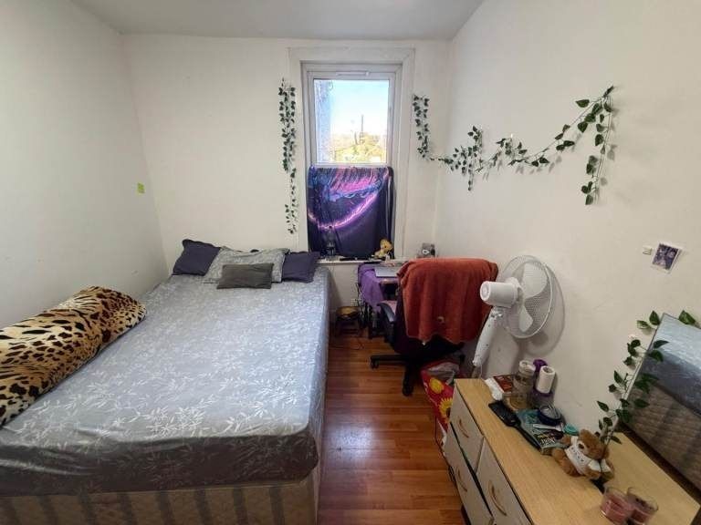 Property photo 1 of 3