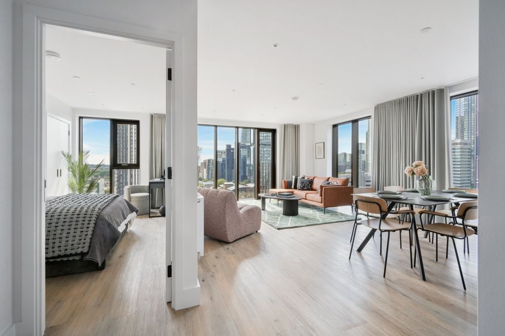 Property photo 3 of 26