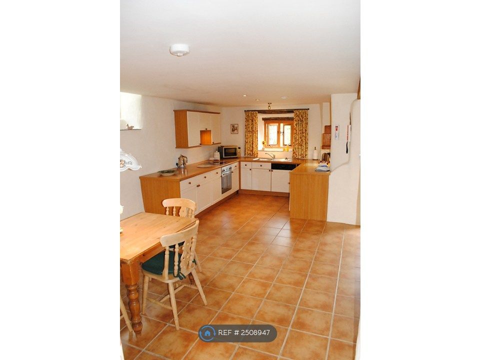 Property photo 3 of 18 Kitchen/Diner