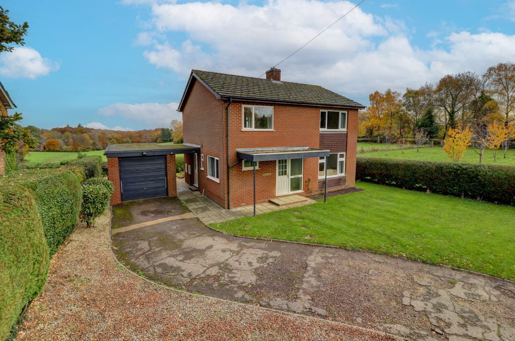 Property photo 1 of 20 Picture No. 12