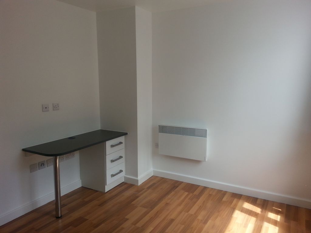 Property photo 3 of 5