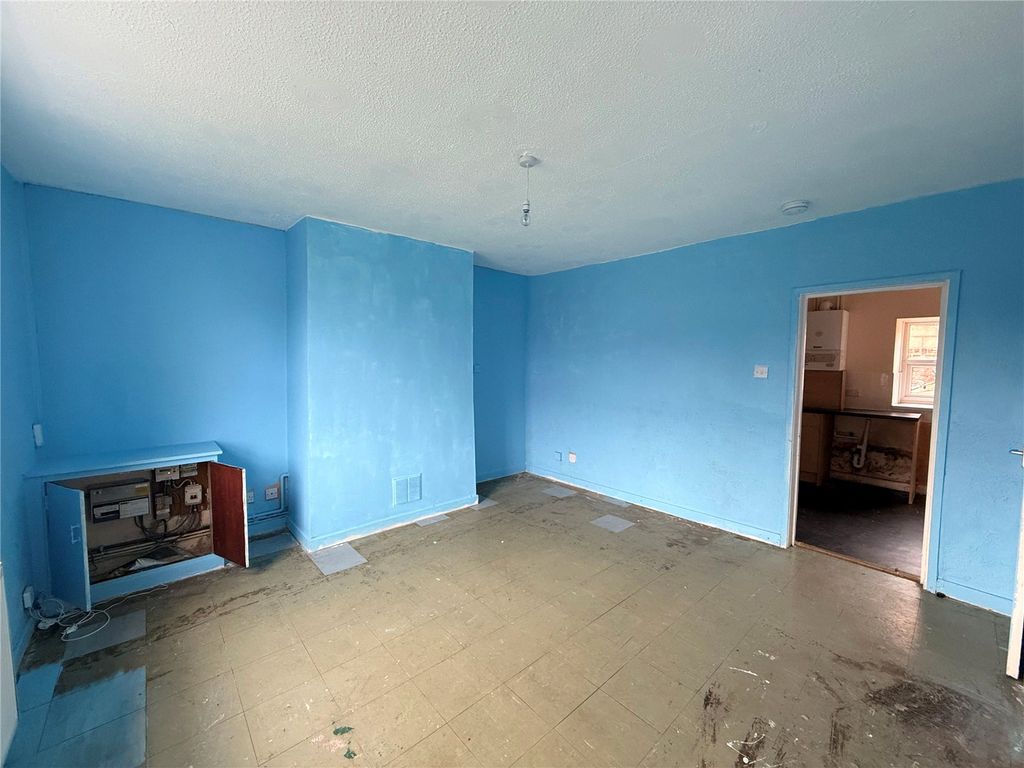Property photo 2 of 11 Picture No. 03