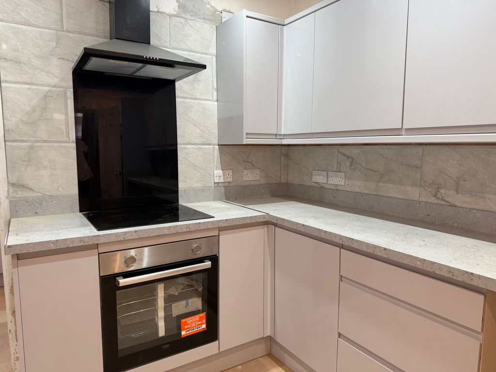 Property photo 1 of 4 Img_4544