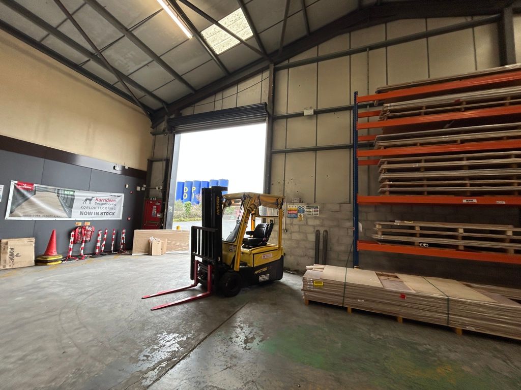 Property photo 3 of 8 Photo 3