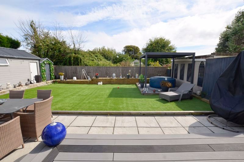 Property photo 3 of 23 Photo 21