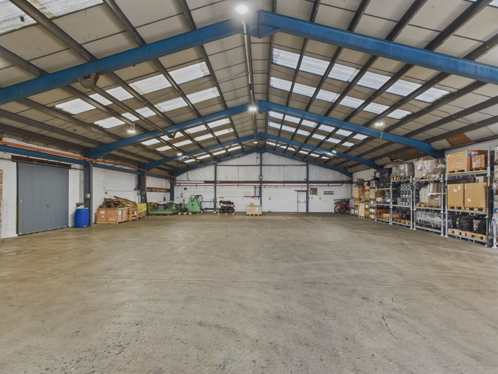 Property photo 2 of 7 Photo 1