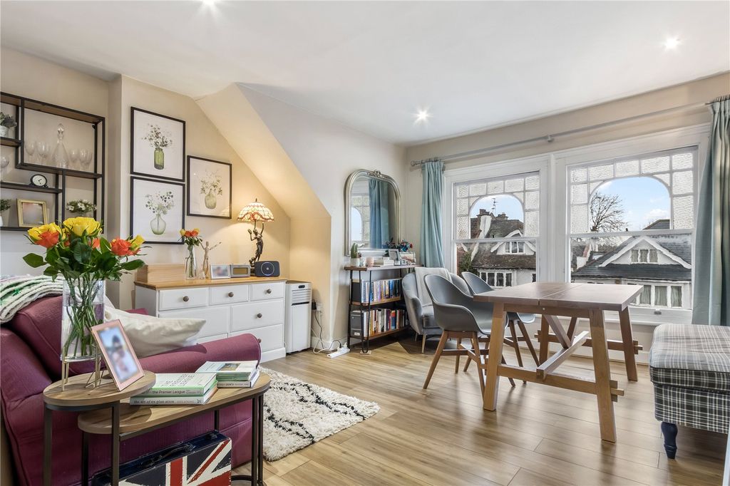 Property photo 3 of 16 Picture No. 19