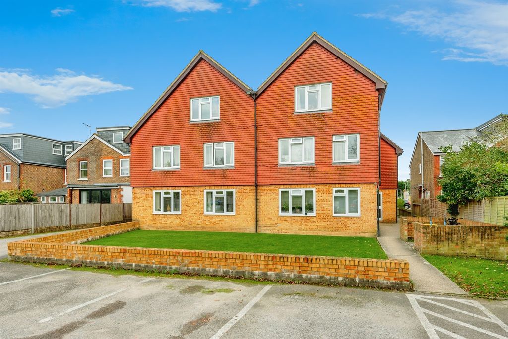 Property photo 1 of 14