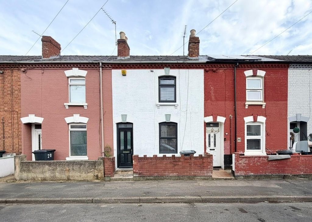 Property photo 1 of 11