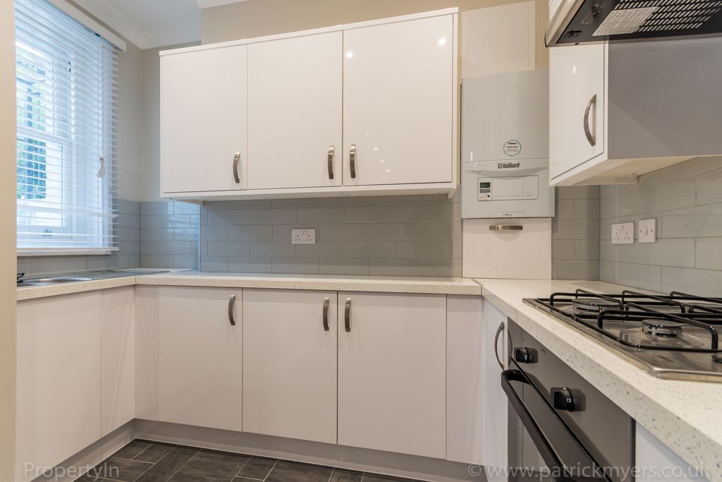 Property photo 2 of 14 The Gardens