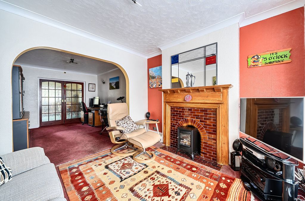 Property photo 2 of 16 1472579-14-6A296B...