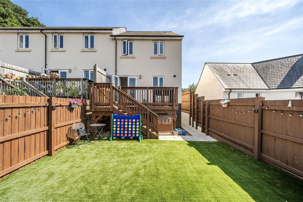 Property photo 3 of 23 Rear Garden