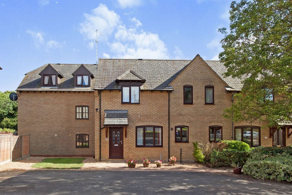 Property photo 1 of 9