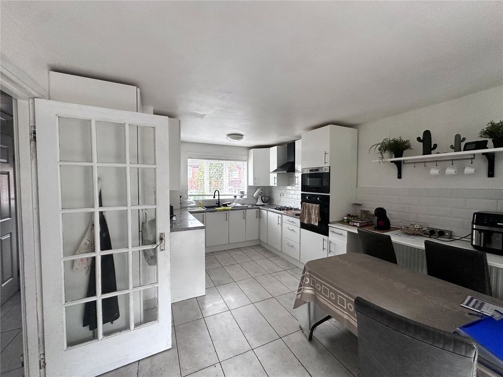 Property photo 2 of 9 Picture No. 02