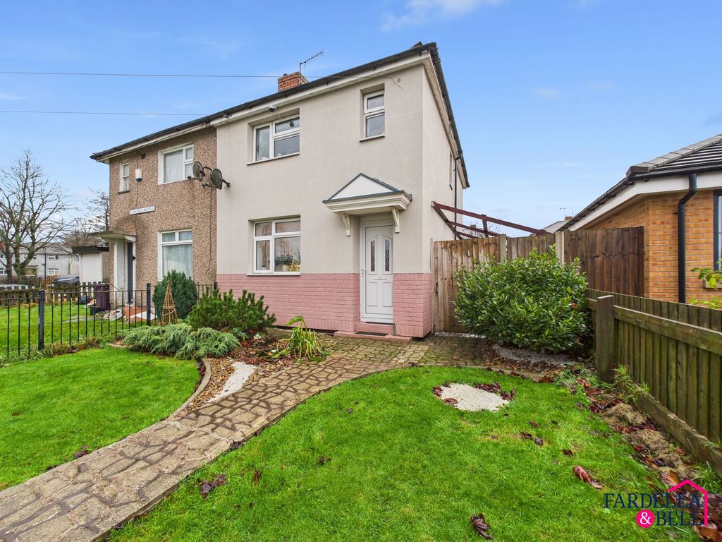 Property photo 3 of 11