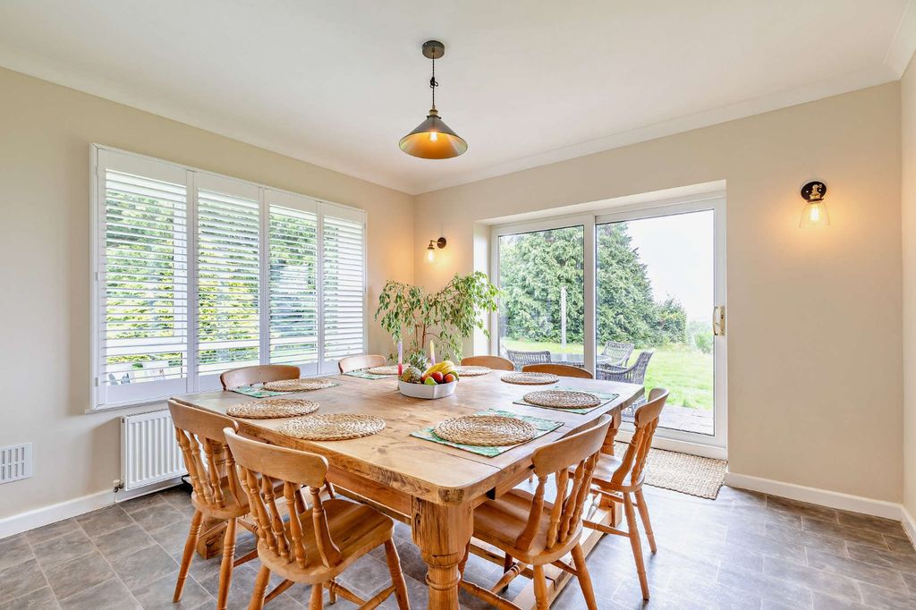 Property photo 3 of 22 Dining Room