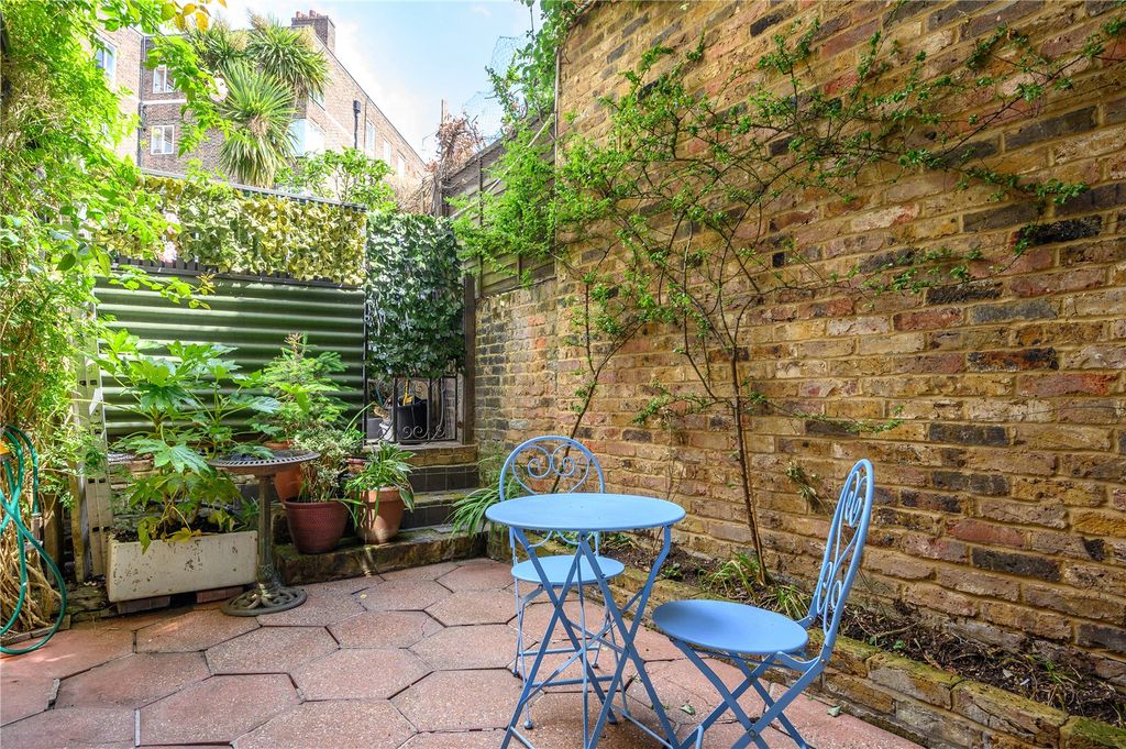 Property photo 1 of 14 Picture No. 27
