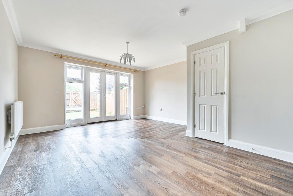 Property photo 2 of 20 1465547-8-6A0c96E9A01Fe.Jpg