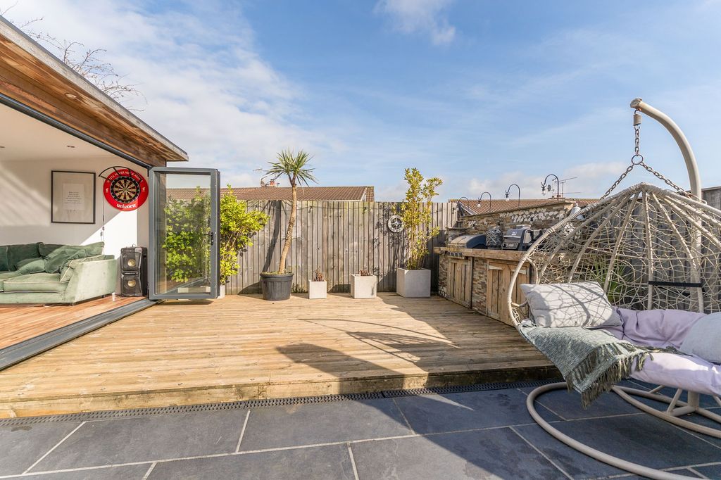 Additional image 29 of 4 bed semi-detached house for saleEastfield Road, Caerleon NP18