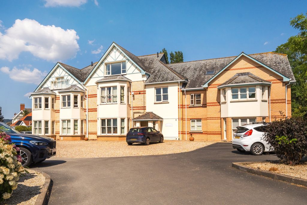 Property photo 1 of 21 1488998-1-6A58Fe50Bb2F2