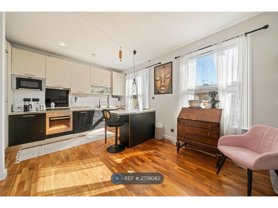 Property photo 3 of 24