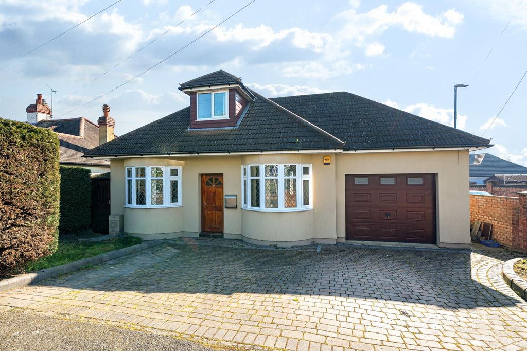 Property photo 1 of 22 External