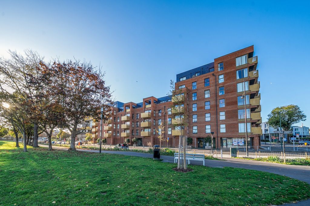 Property photo 1 of 26 External