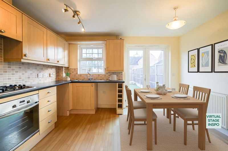 Property photo 3 of 39 Photo 11