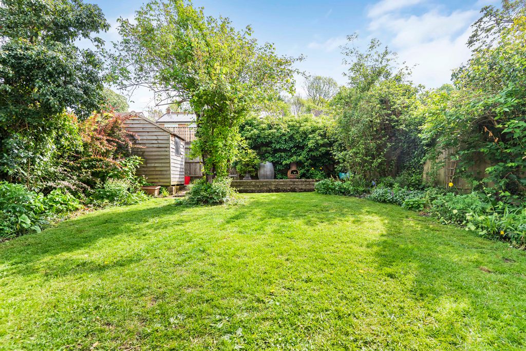 Property photo 3 of 15 Photo 03