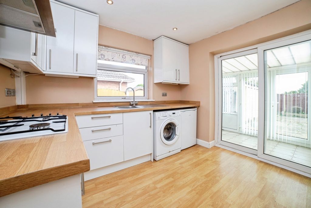 Property photo 2 of 18 Pbox-Img.Jpg