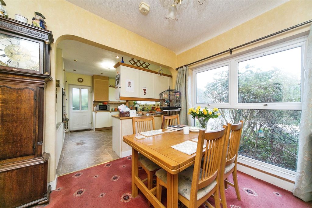 Property photo 3 of 17 Photography