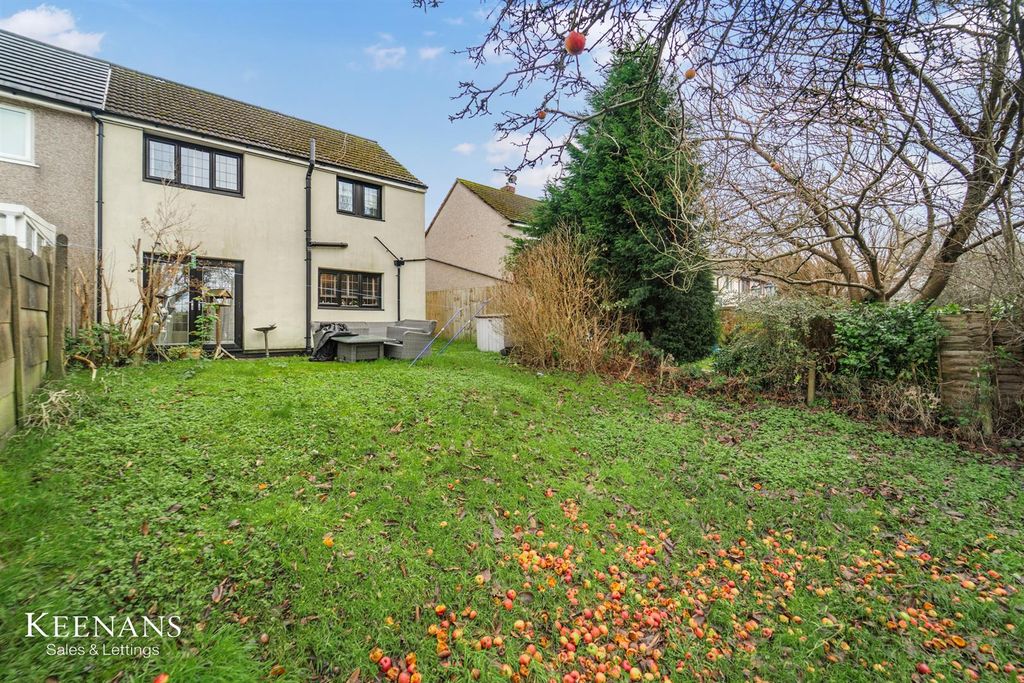 Property photo 3 of 18 12.Jpg