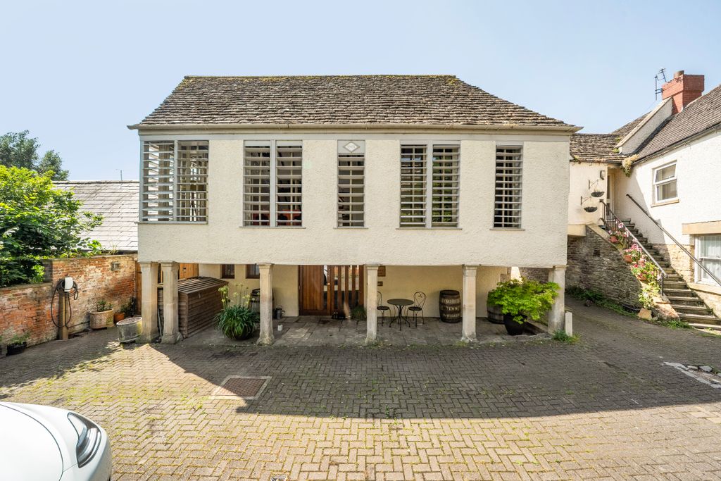 Property photo 1 of 20 148245716A3Baa3F91924