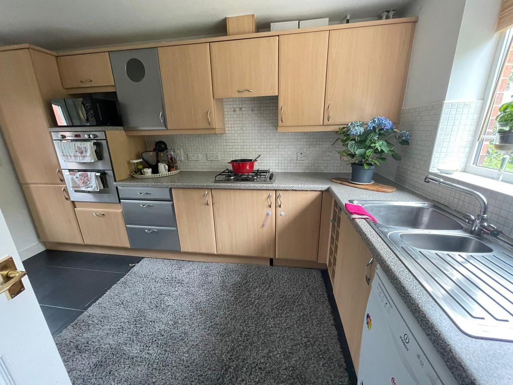 Property photo 3 of 15 View