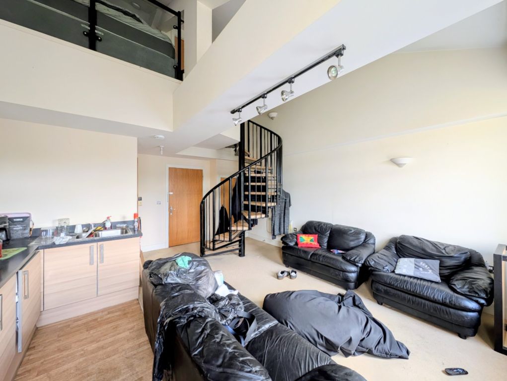 Property photo 3 of 10 Picture No. 04