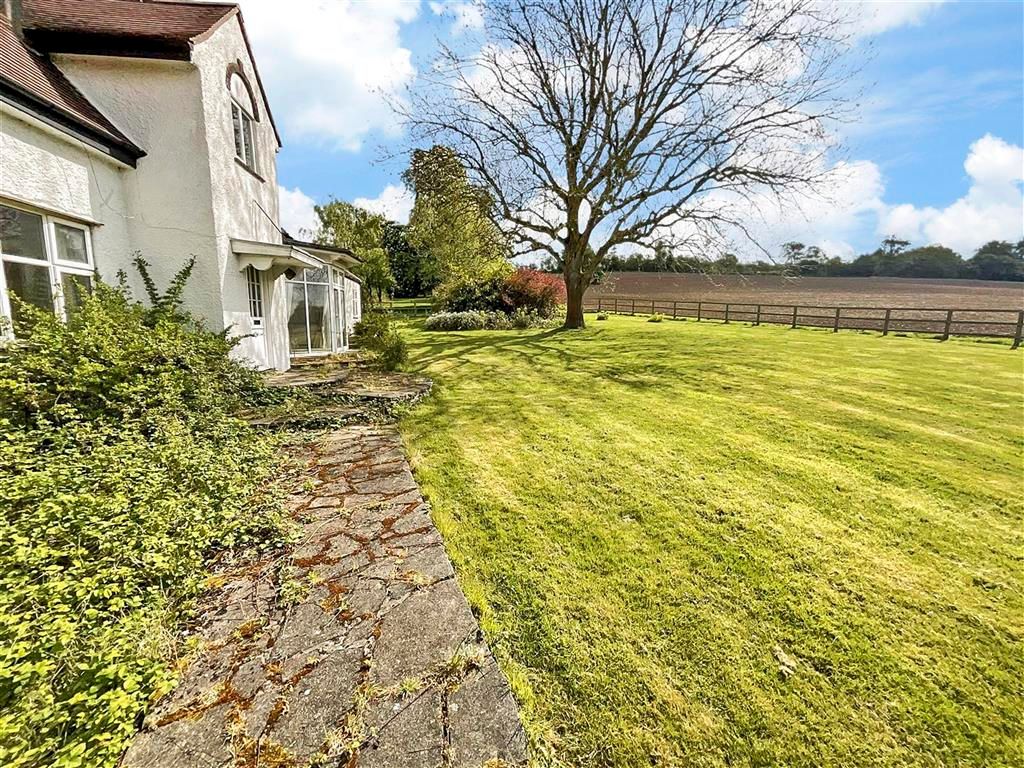 Property photo 1 of 13 Views