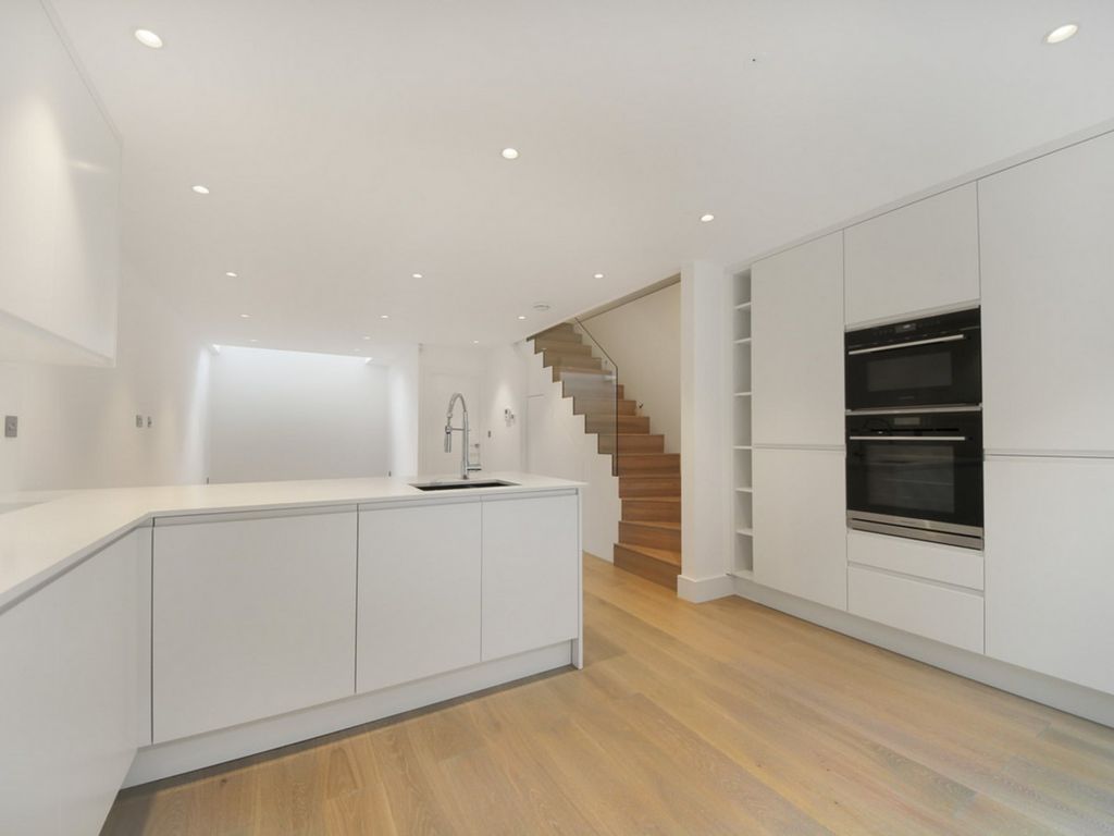 Property photo 3 of 5