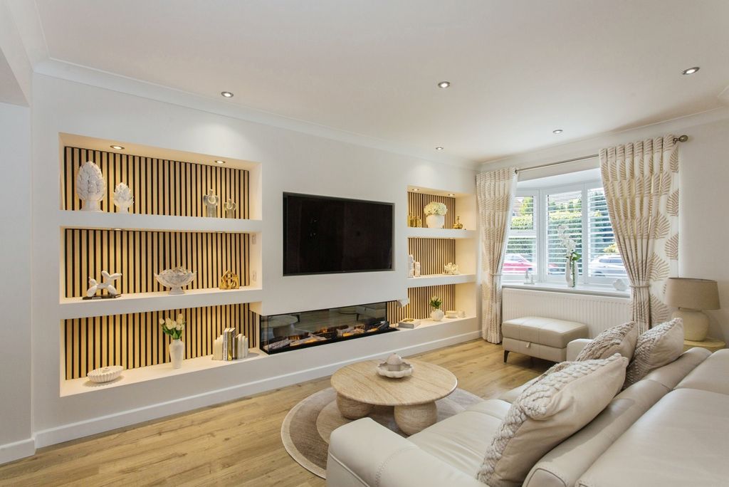 Property photo 3 of 23 Pbox-Img.Jpg