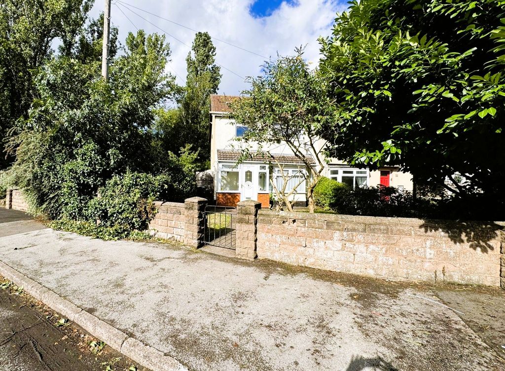 Property photo 1 of 30